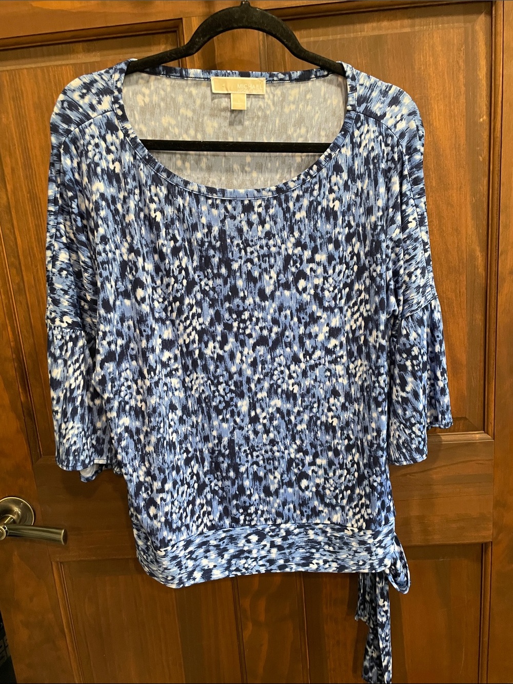MICHAEL Michael Kors Blue Patterned Scoop-Neck Tie-Hem Blouse